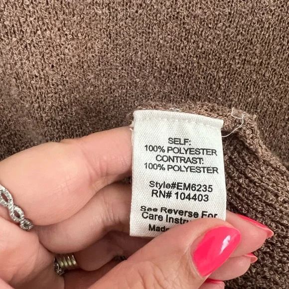 Mine | Sheer Floral Sleeve Top - Picture 7 of 7